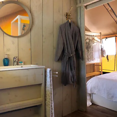 Luxury tent Elisa Safari Tent